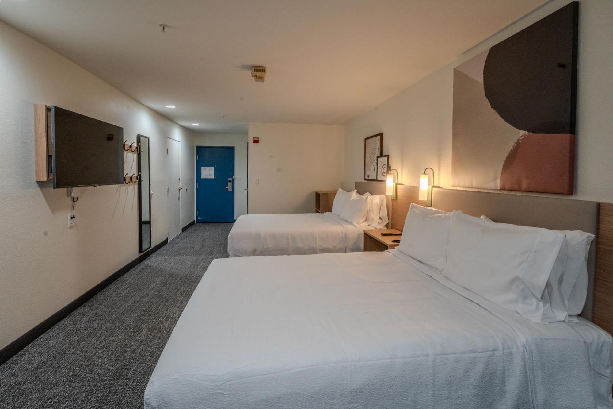 Spark By Hilton Sterling Dulles Airport Exterior foto